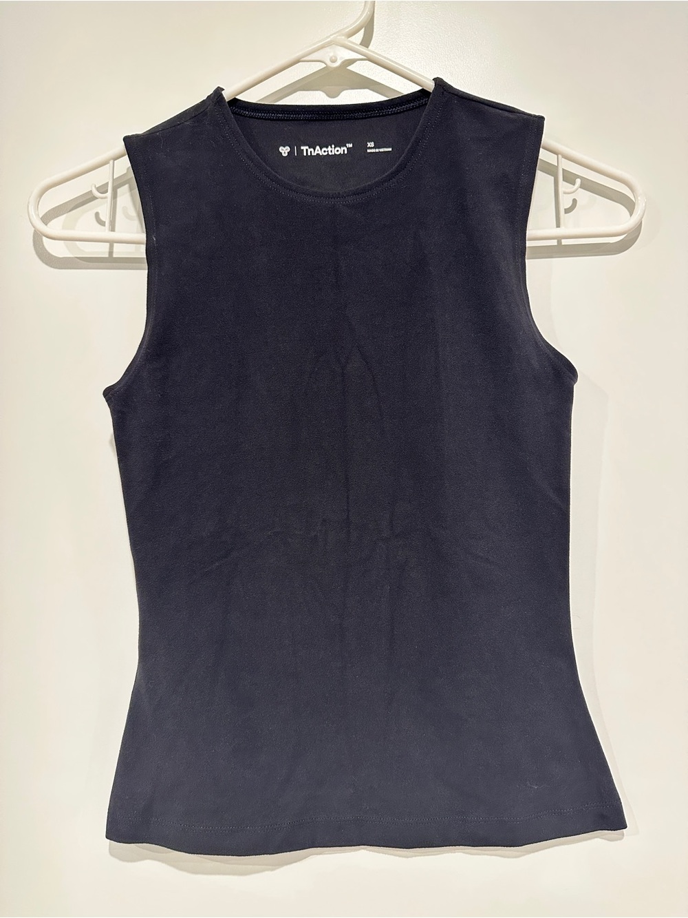 TNA - TNAction Aritzia Sleeveless Black Shirt